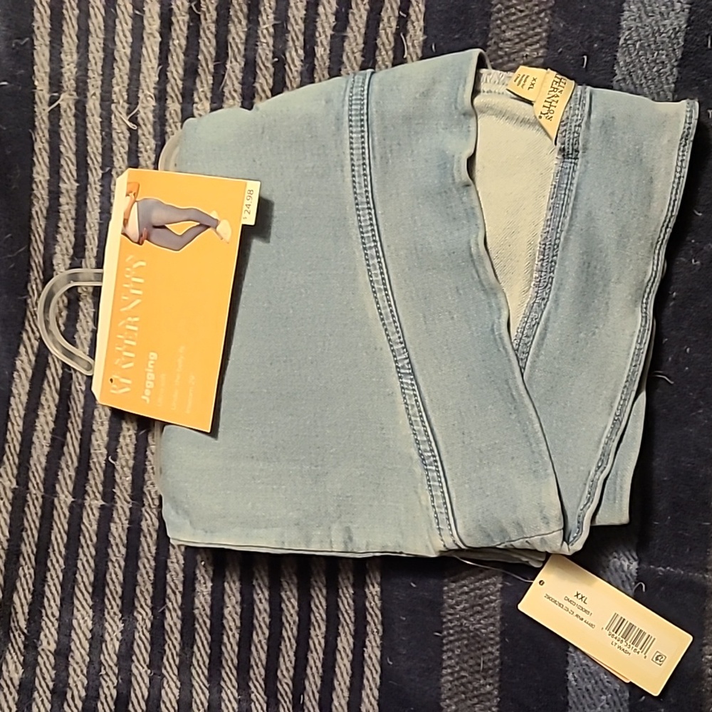 NWT Destination Maternity Jeggings Light Denim Wash XXL (20)